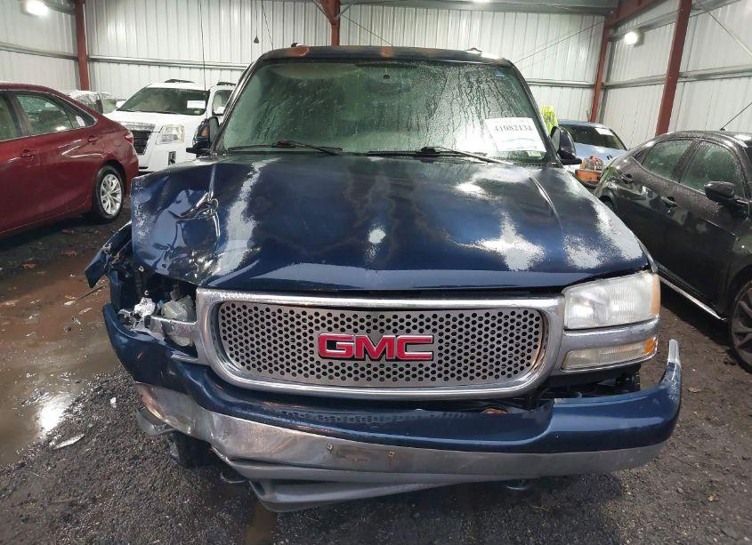 Photo 12 of 2004 Gmc Yukon SLE (VIN 1GKEK13V64J176830)