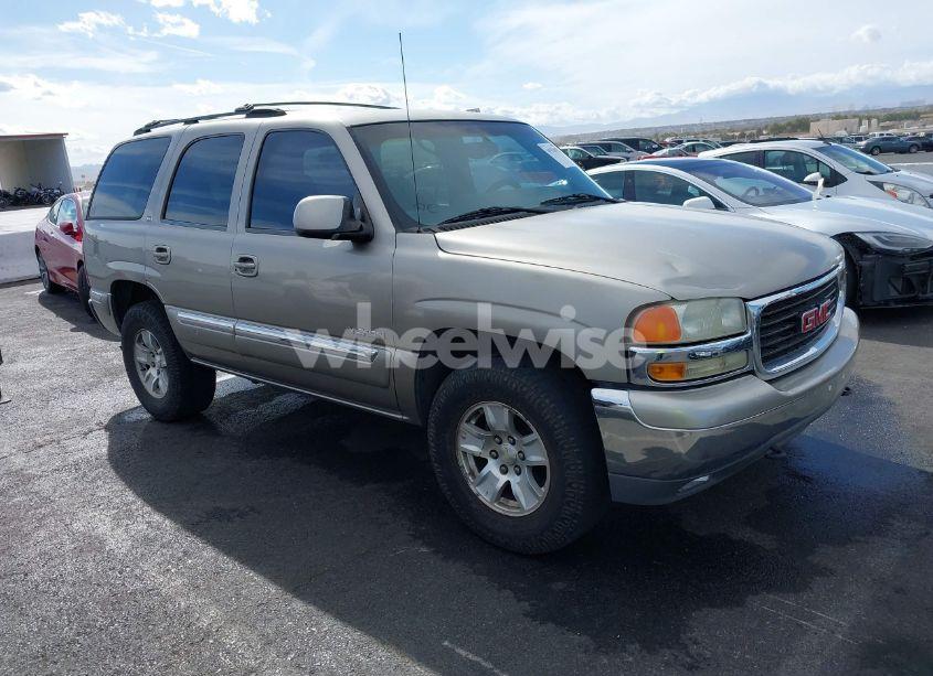 2002 Gmc Yukon SLE (VIN 1GKEK13VX2R127774) main photo