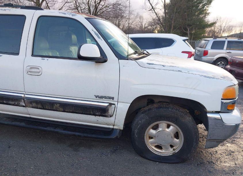 Photo 15 of 2003 Gmc Yukon (VIN 1GKEK13Z33J286588)