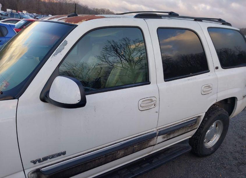 Photo 17 of 2003 Gmc Yukon (VIN 1GKEK13Z33J286588)