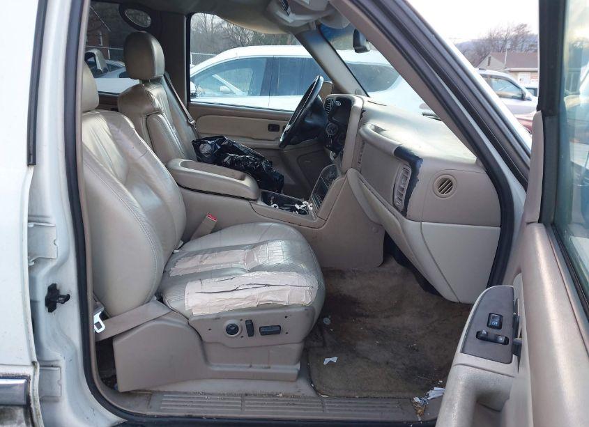 Photo 5 of 2003 Gmc Yukon (VIN 1GKEK13Z33J286588)