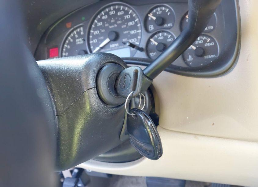 Photo 11 of 2002 Gmc Yukon SLT (VIN 1GKEK13Z72J155632)