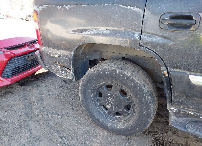 Photo 6 of 2002 Gmc Yukon SLT (VIN 1GKEK13Z72J155632)