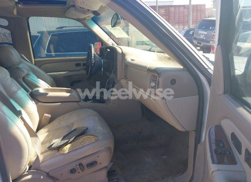 Photo 5 of 2003 Gmc Yukon SLT (VIN 1GKEK13Z73J284651)