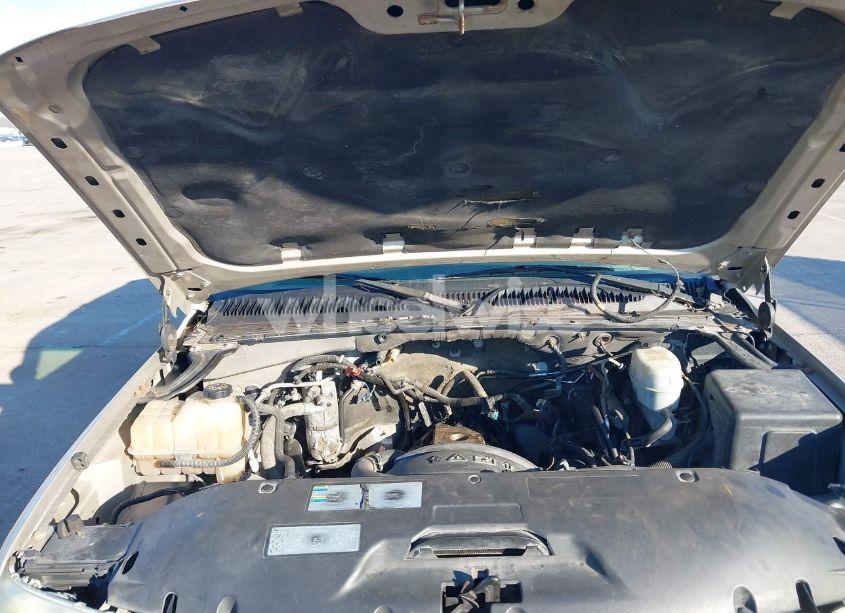 Photo 10 of 2004 Gmc Yukon SLE (VIN 1GKEK13Z84R142263)