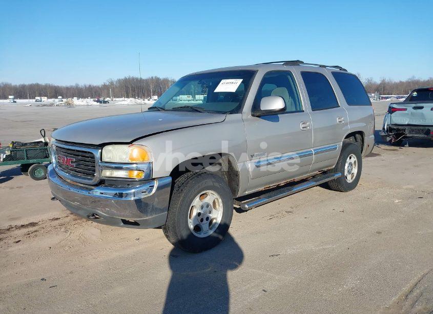 Photo 2 of 2004 Gmc Yukon SLE (VIN 1GKEK13Z84R142263)