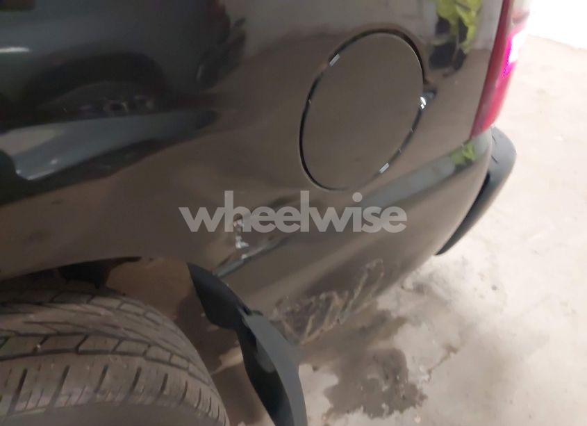 Photo 6 of 2003 Gmc Yukon SLT (VIN 1GKEK13ZX3R184688)