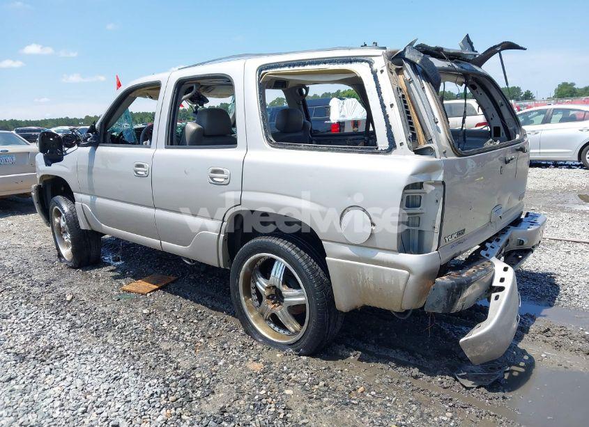 Photo 3 of 2005 Gmc Yukon DENALI (VIN 1GKEK63U05J224098)