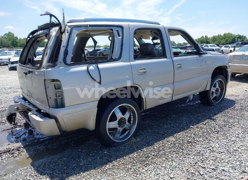 Photo 4 of 2005 Gmc Yukon DENALI (VIN 1GKEK63U05J224098)