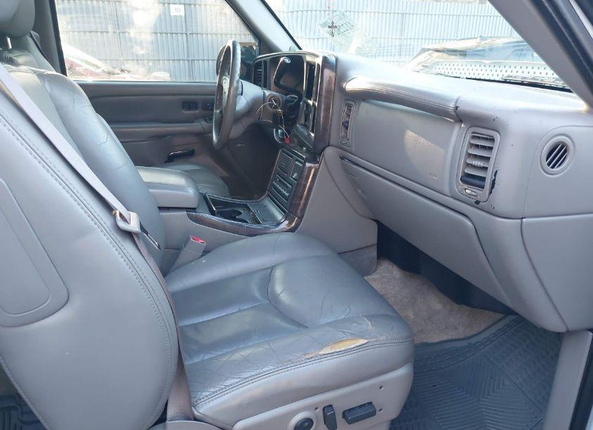 Photo 5 of 2003 Gmc Yukon DENALI (VIN 1GKEK63U13J308623)