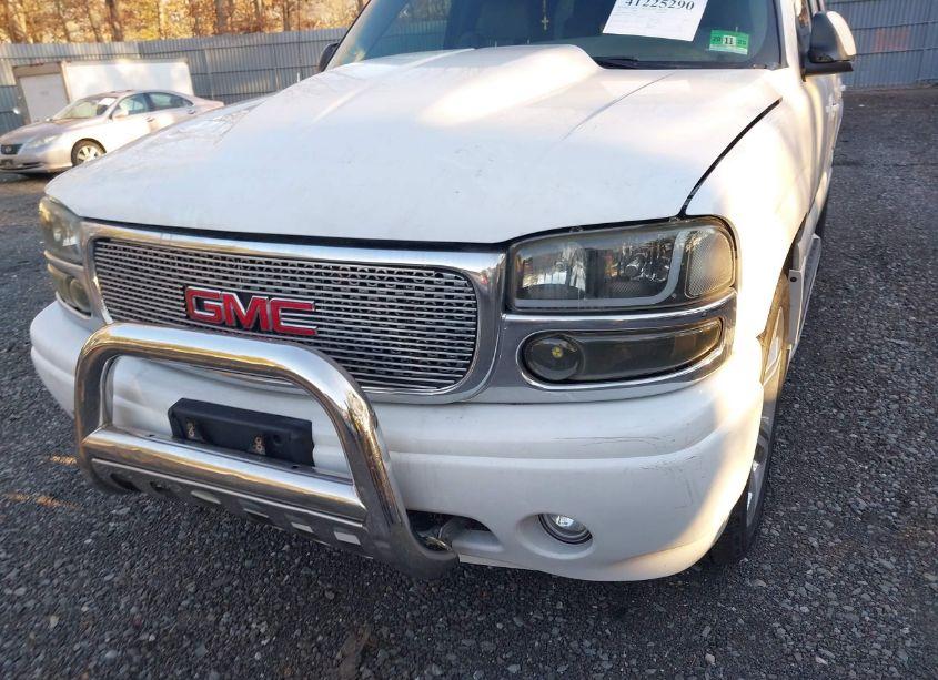 Photo 6 of 2003 Gmc Yukon DENALI (VIN 1GKEK63U13J308623)