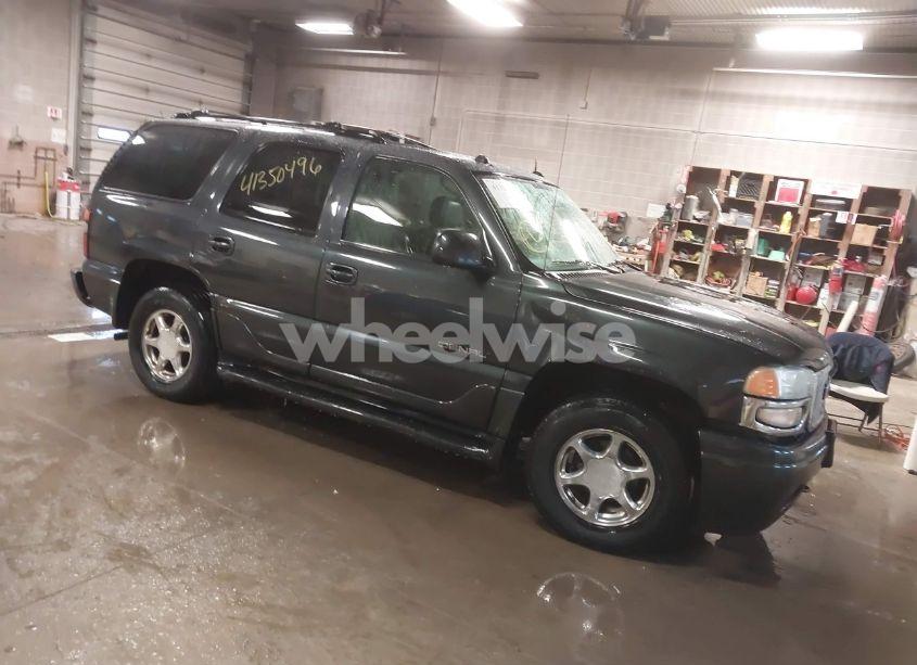 2004 Gmc Yukon DENALI (VIN 1GKEK63U14J213903) main photo