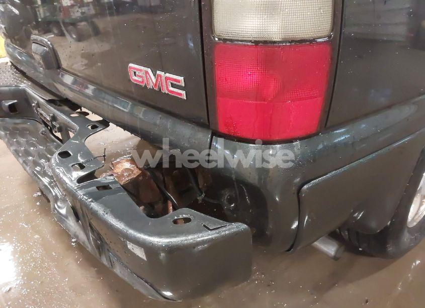 Photo 6 of 2004 Gmc Yukon DENALI (VIN 1GKEK63U14J213903)