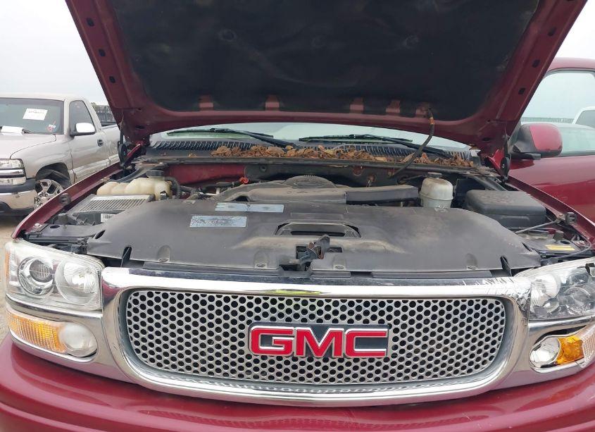 Photo 10 of 2004 Gmc Yukon DENALI (VIN 1GKEK63U24J190907)