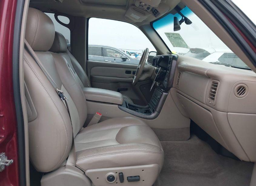 Photo 5 of 2004 Gmc Yukon DENALI (VIN 1GKEK63U24J190907)