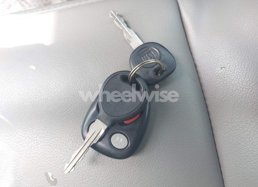 Photo 11 of 2005 Gmc Yukon DENALI (VIN 1GKEK63U25J188639)