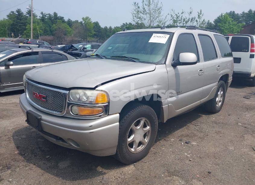 Photo 2 of 2005 Gmc Yukon DENALI (VIN 1GKEK63U25J188639)
