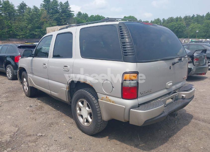 Photo 3 of 2005 Gmc Yukon DENALI (VIN 1GKEK63U25J188639)