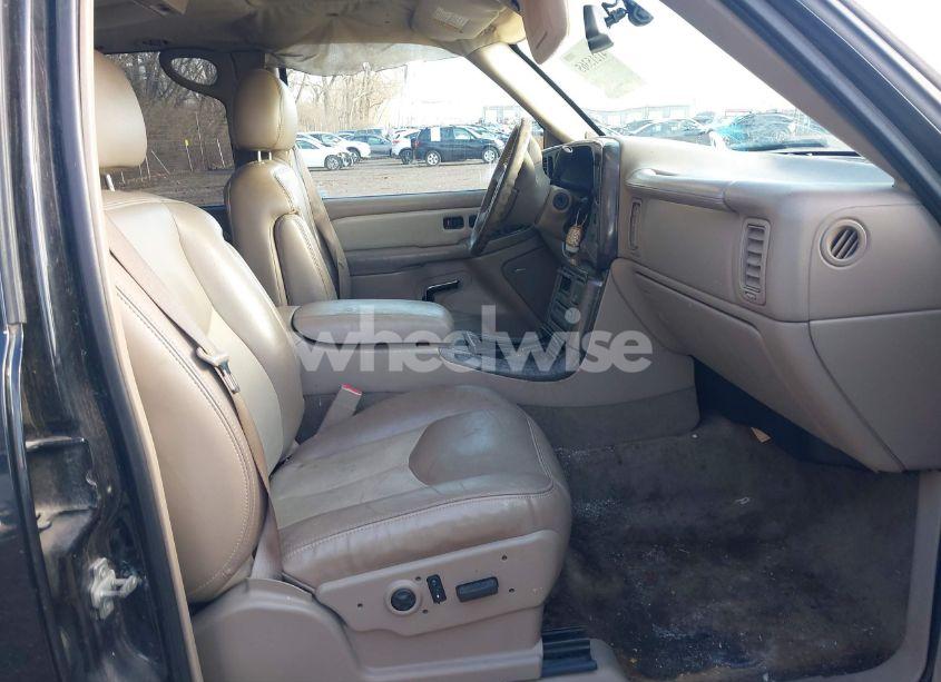 Photo 5 of 2006 Gmc Yukon DENALI (VIN 1GKEK63U26J101887)