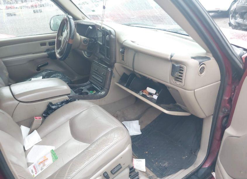 Photo 5 of 2004 Gmc Yukon DENALI (VIN 1GKEK63U44J147640)