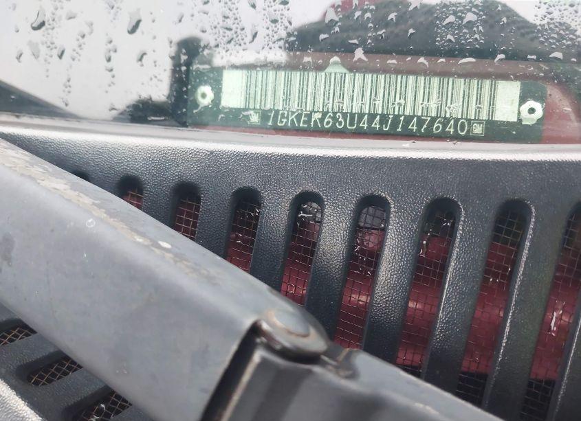 Photo 9 of 2004 Gmc Yukon DENALI (VIN 1GKEK63U44J147640)