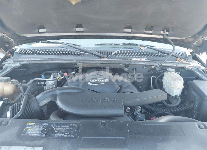 Photo 10 of 2004 Gmc Yukon DENALI (VIN 1GKEK63U44J286943)