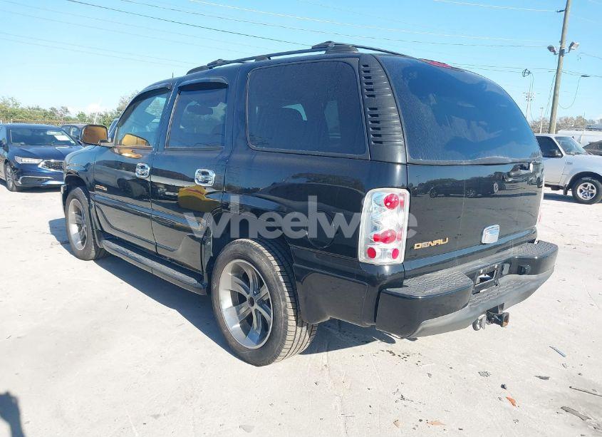 Photo 3 of 2004 Gmc Yukon DENALI (VIN 1GKEK63U44J286943)