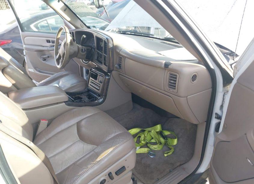 Photo 5 of 2004 Gmc Yukon DENALI (VIN 1GKEK63U44J310660)