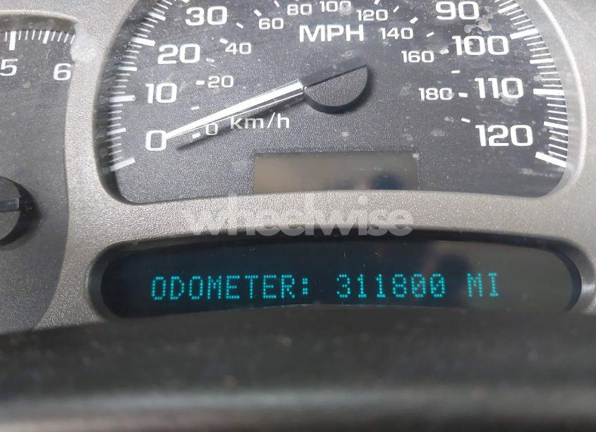 Photo 7 of 2005 Gmc Yukon DENALI (VIN 1GKEK63U45J148837)