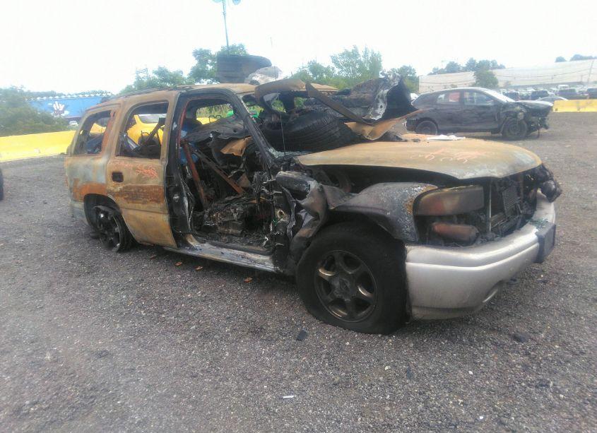 2005 Gmc Yukon DENALI DENALI (AWD) (VIN 1GKEK63U45J245018) main photo