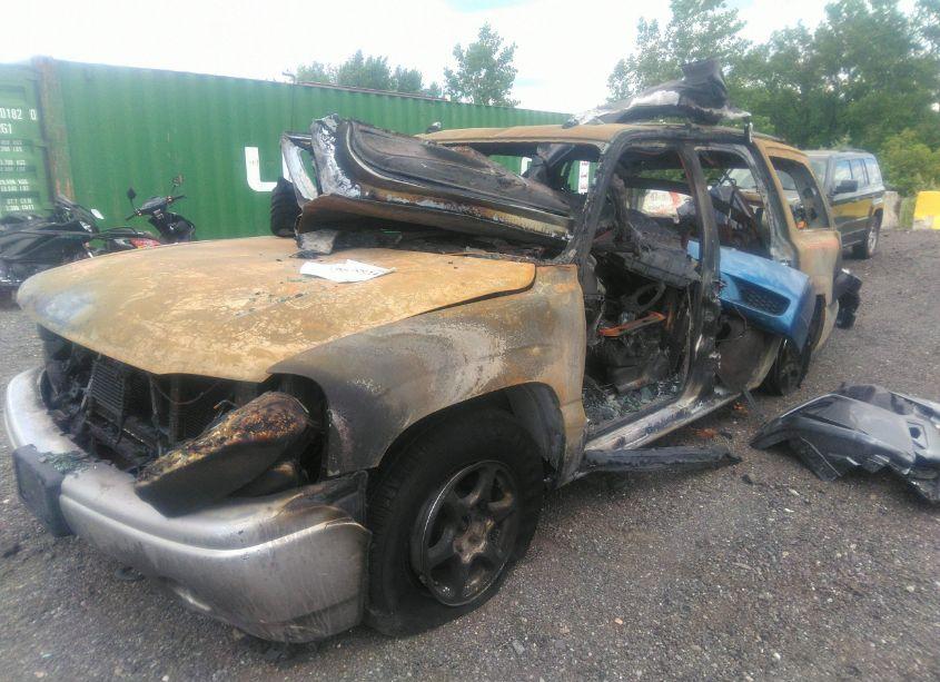 Photo 2 of 2005 Gmc Yukon DENALI DENALI (AWD) (VIN 1GKEK63U45J245018)