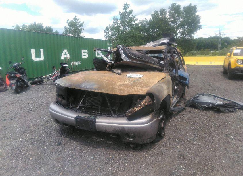 Photo 6 of 2005 Gmc Yukon DENALI DENALI (AWD) (VIN 1GKEK63U45J245018)