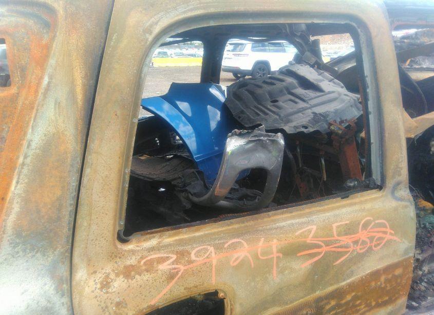 Photo 8 of 2005 Gmc Yukon DENALI DENALI (AWD) (VIN 1GKEK63U45J245018)