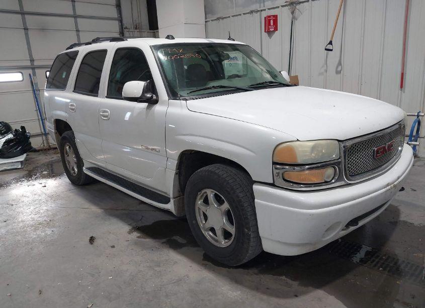 2004 Gmc Yukon DENALI (VIN 1GKEK63U54J115344) main photo