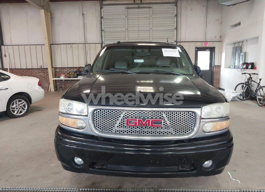 Photo 13 of 2004 Gmc Yukon DENALI (VIN 1GKEK63U54J165032)