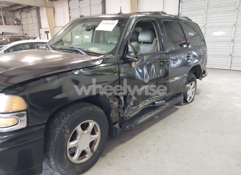 Photo 6 of 2004 Gmc Yukon DENALI (VIN 1GKEK63U54J165032)
