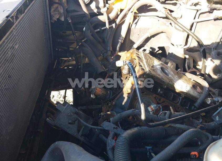 Photo 10 of 2005 Gmc Yukon DENALI (VIN 1GKEK63U55J243682)