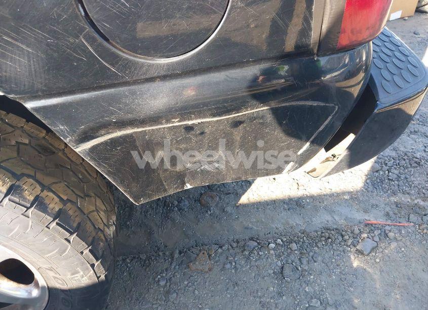 Photo 12 of 2005 Gmc Yukon DENALI (VIN 1GKEK63U55J243682)