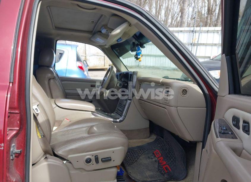 Photo 5 of 2003 Gmc Yukon DENALI (VIN 1GKEK63U63J318967)