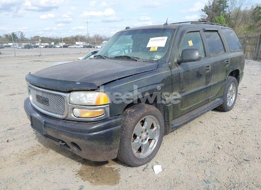 Photo 2 of 2004 Gmc Yukon DENALI (VIN 1GKEK63U64J274051)