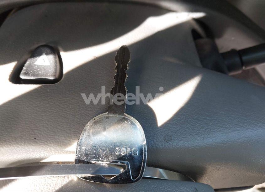 Photo 11 of 2005 Gmc Yukon DENALI (VIN 1GKEK63U75J185526)