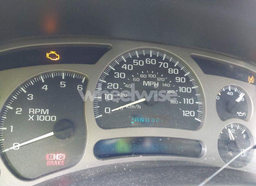 Photo 7 of 2005 Gmc Yukon DENALI (VIN 1GKEK63U75J185526)