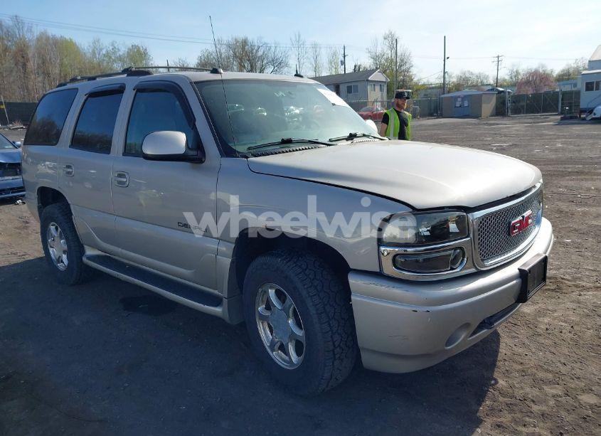 2004 Gmc Yukon DENALI (VIN 1GKEK63U84J181533) main photo