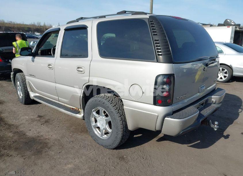 Photo 3 of 2004 Gmc Yukon DENALI (VIN 1GKEK63U84J181533)
