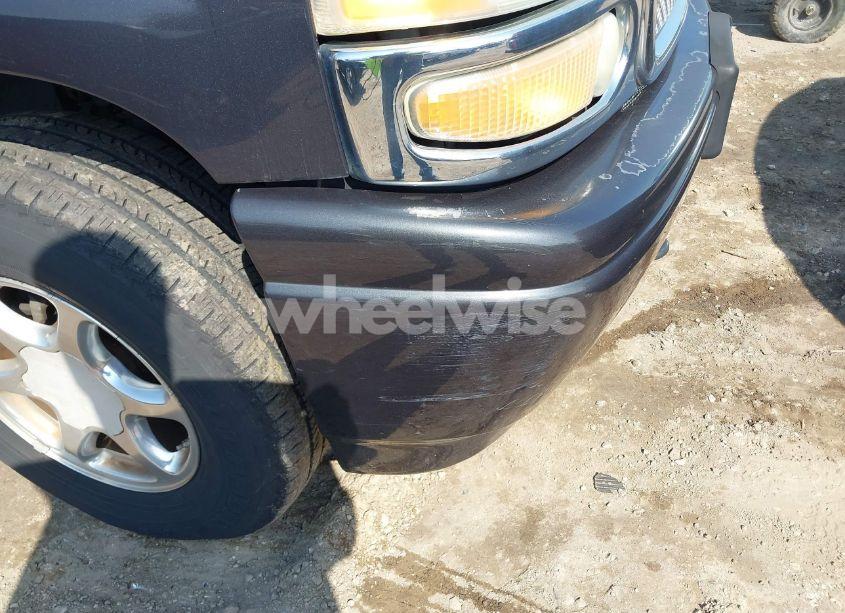 Photo 13 of 2004 Gmc Yukon DENALI (VIN 1GKEK63U94J252870)