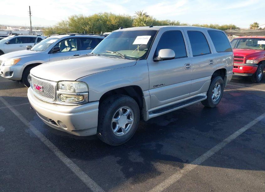 Photo 2 of 2005 Gmc Yukon DENALI (VIN 1GKEK63UX5J257559)