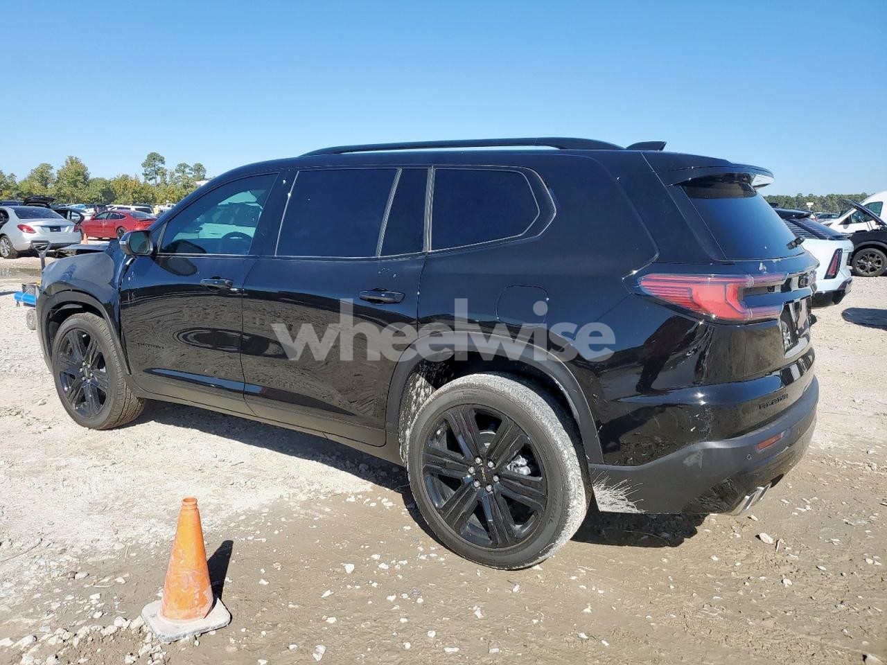 Photo 2 of 2025 GMC ACADIA ELEVATION (VIN 1GKENKRS2SJ276480)