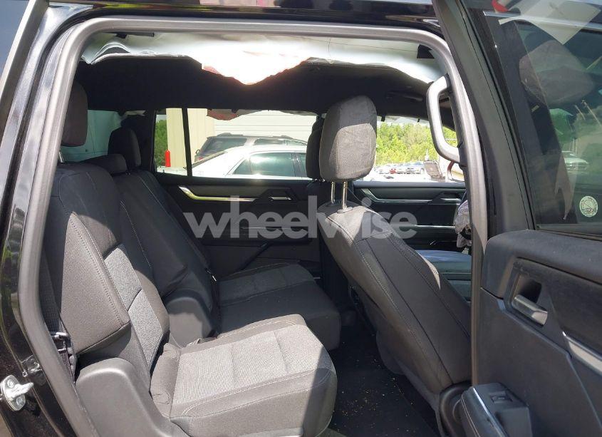Photo 8 of 2025 Gmc Acadia FWD ELEVATION (VIN 1GKENKRS4SJ155580)