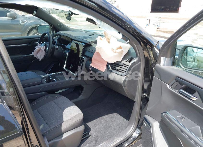 Photo 5 of 2025 Gmc Acadia FWD ELEVATION (VIN 1GKENKRS4SJ158186)