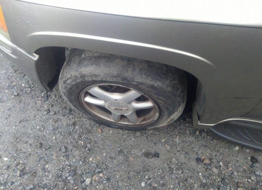 Photo 13 of 2002 Gmc Envoy XL SLT (VIN 1GKES16S726106044)